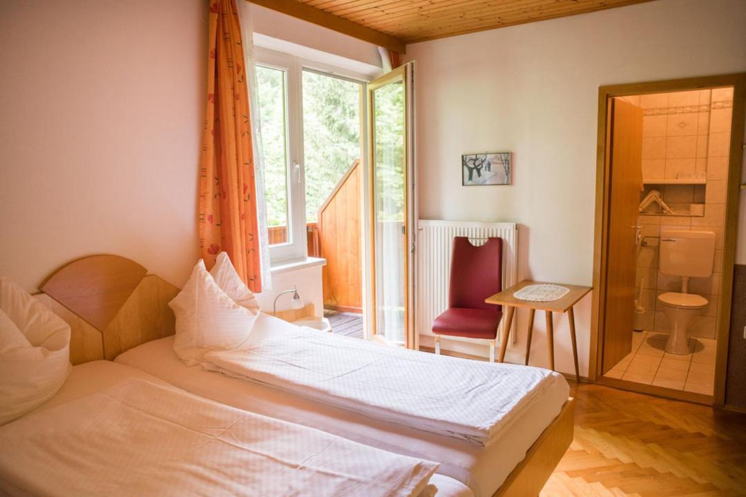 Pension Hartmann Sankt Kanzian am Klopeiner See Bagian luar foto